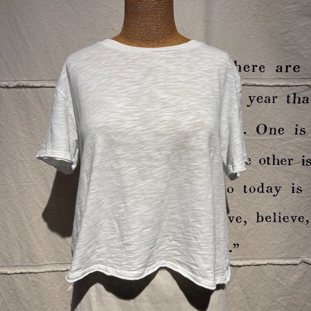 White Cropped Tee